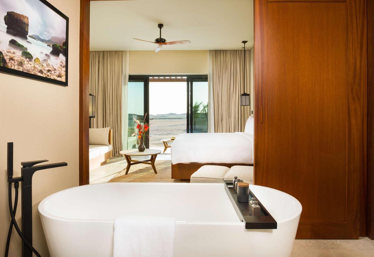 Alila Hinu Bay Salalah Mirbat Hotel Exterior photo